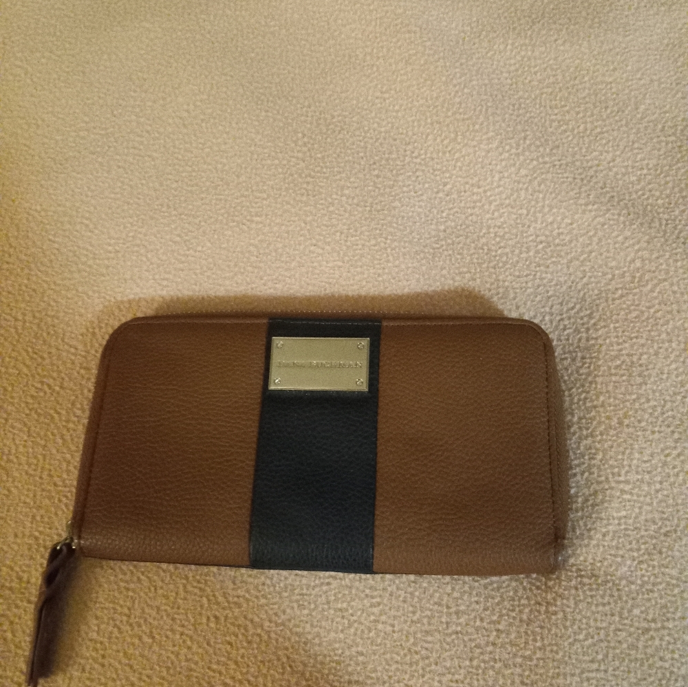 Dana Buchman brand ladies wallet